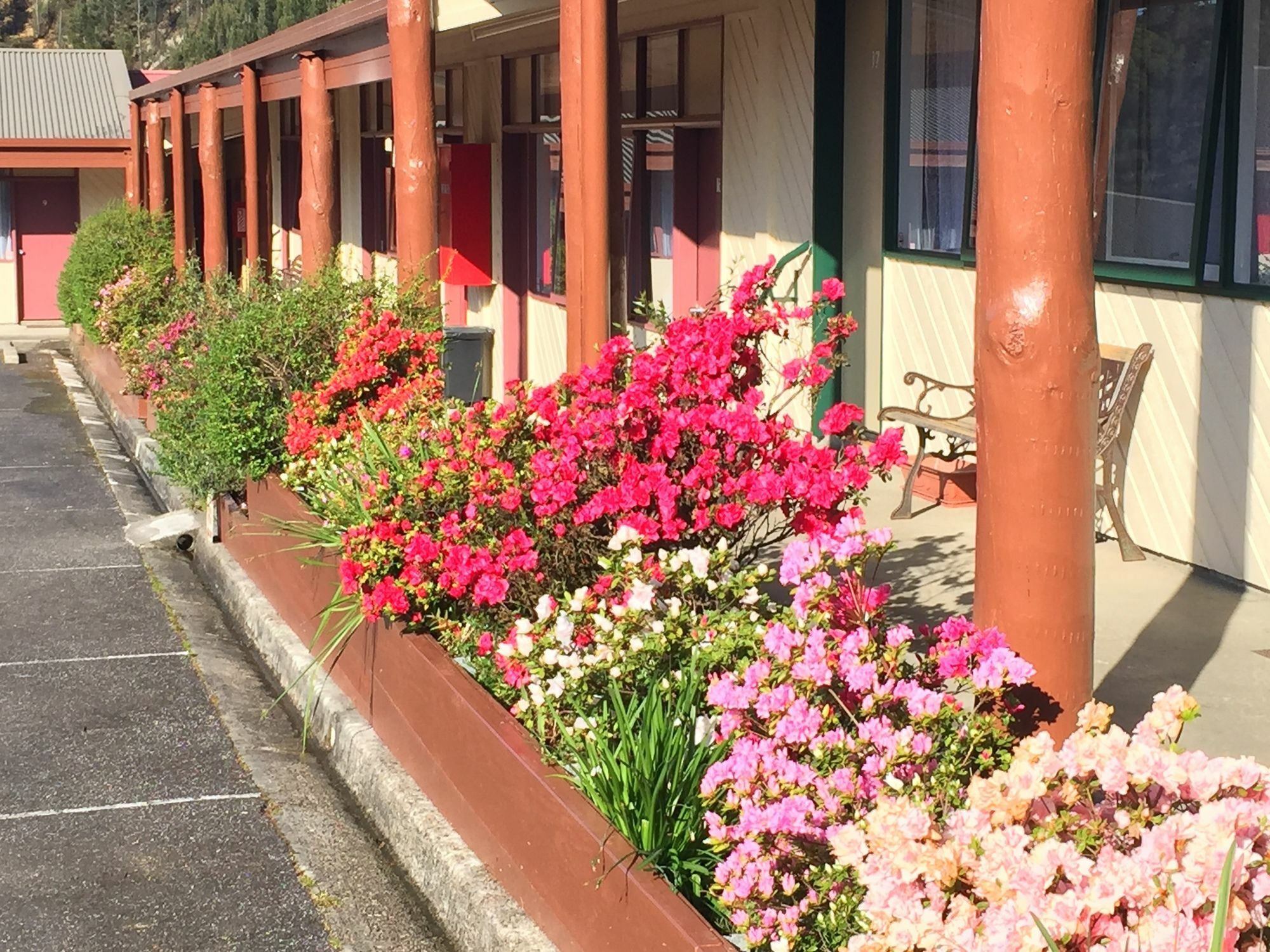 كوينزتاون Gold Rush Inn المظهر الخارجي الصورة